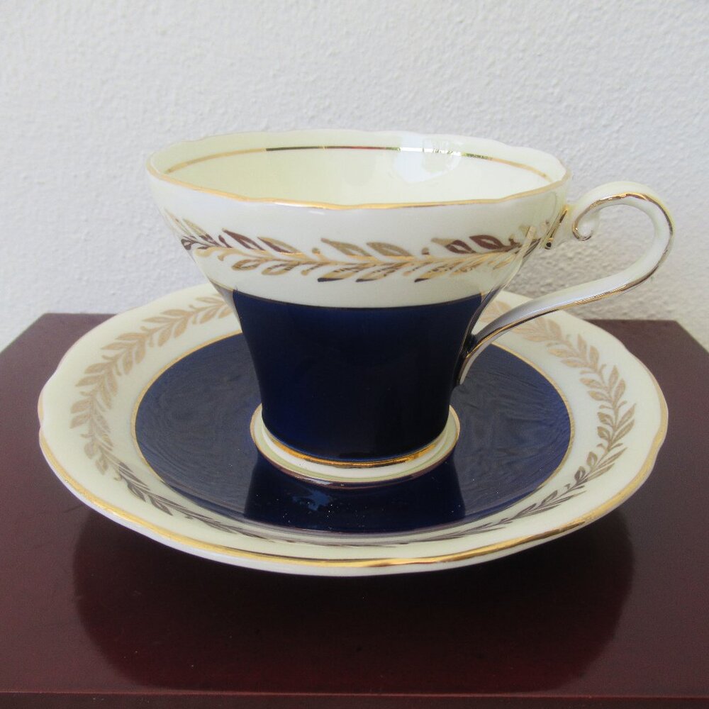 Vintage Aynsley Bone China Tea Cup and Saucer 5314 Set Cobalt Blue Ivory & Gold